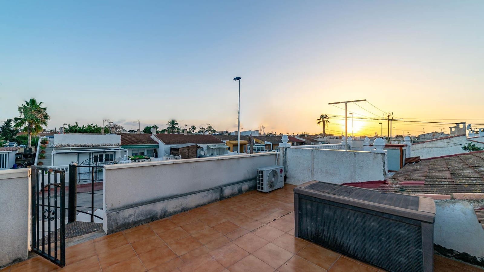 2 Zimmer Bungalow zu verkaufen in Torrevieja - 135.999 € (Ref: 10070849)