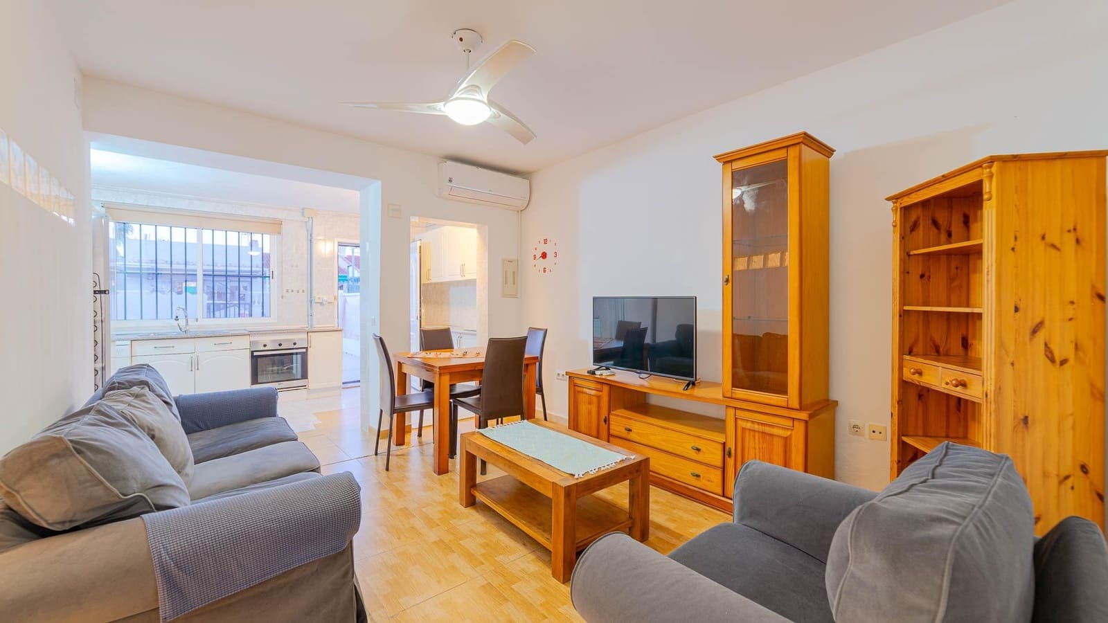 2 Zimmer Bungalow zu verkaufen in Torrevieja - 135.999 € (Ref: 10070849)