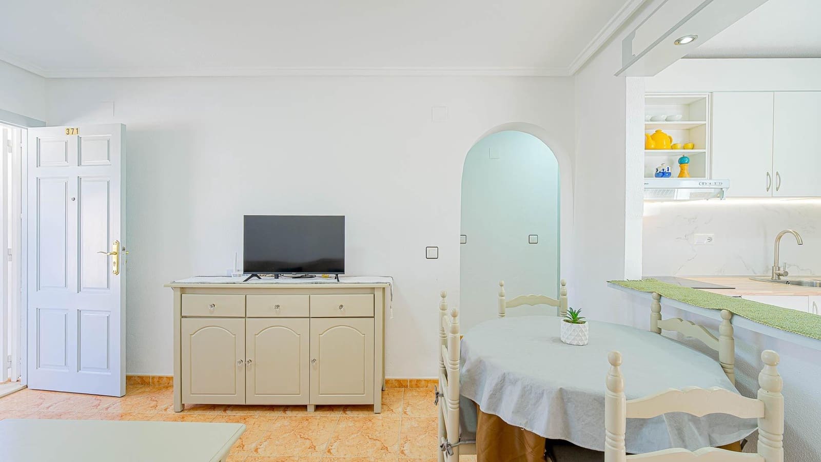 2 soveværelse Bungalow til salg i El Limonar med swimmingpool - € 139.999 (Ref: 10078207)