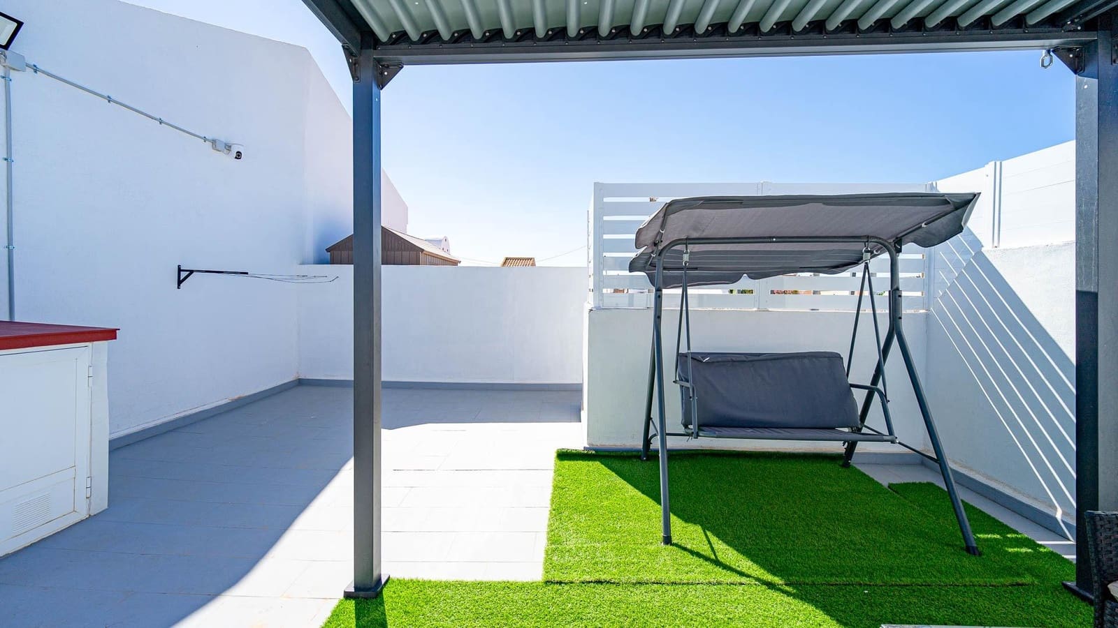 2 soveværelse Bungalow til salg i El Limonar med swimmingpool - € 139.999 (Ref: 10078207)