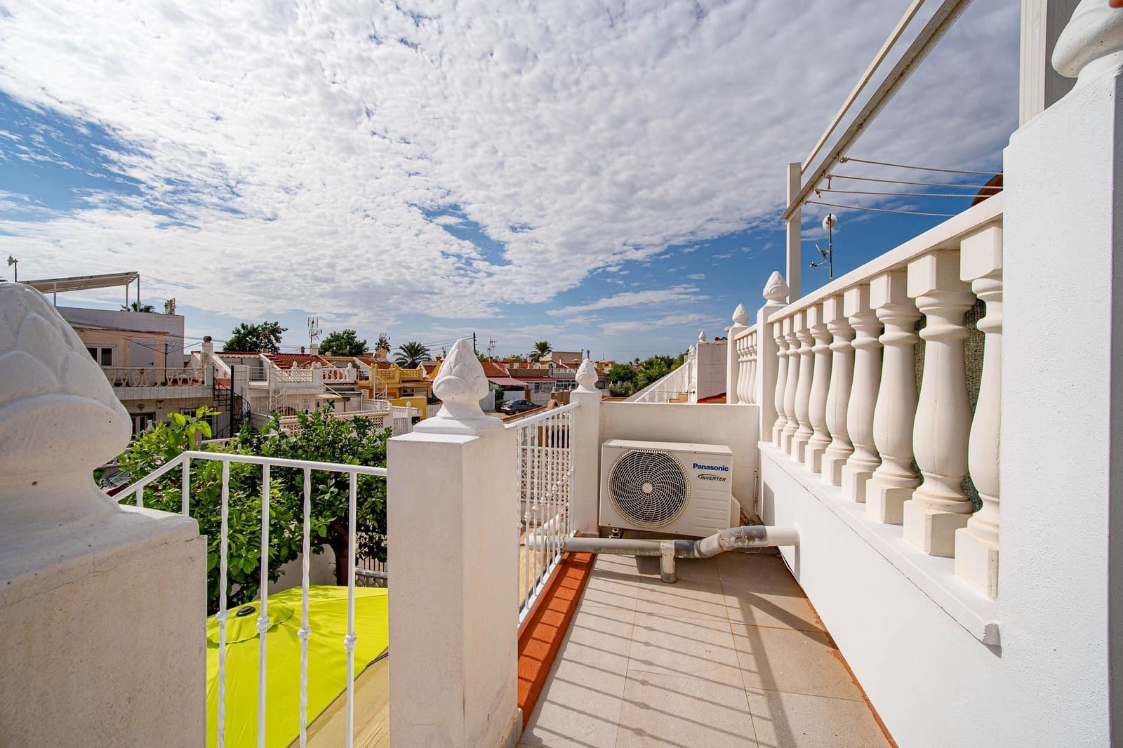 2 sovrum Radhus till salu i Torrevieja - 119 999 € (Ref: 10129347)