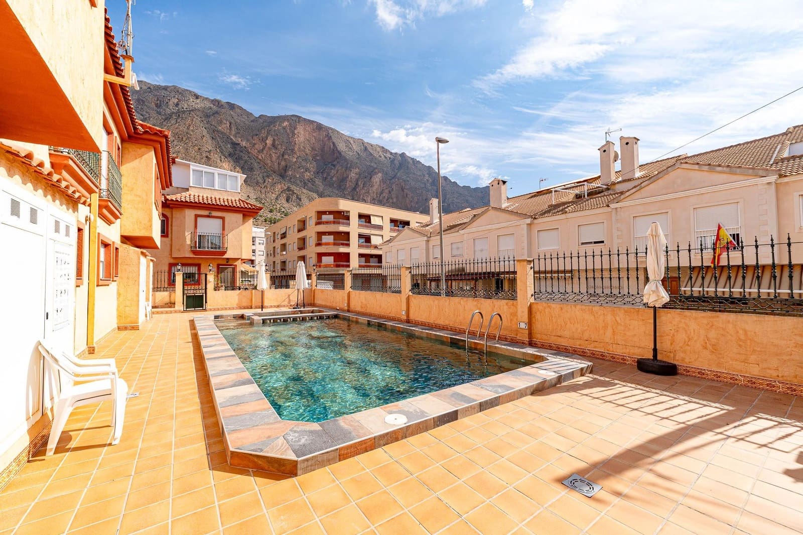 3 Zimmer Apartment zu verkaufen in Redovan mit Pool Garage - 169.500 € (Ref: 10131767)