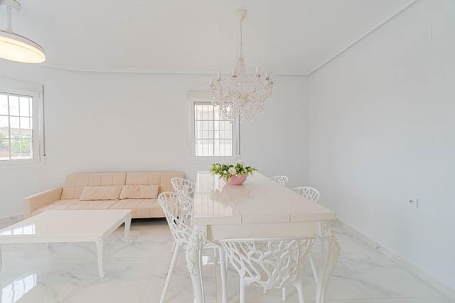 3 slaapkamer Villa te koop in Mil Palmeras, Pilar de la Horadada met zwembad garage - € 299.999 (Ref: 10131768)