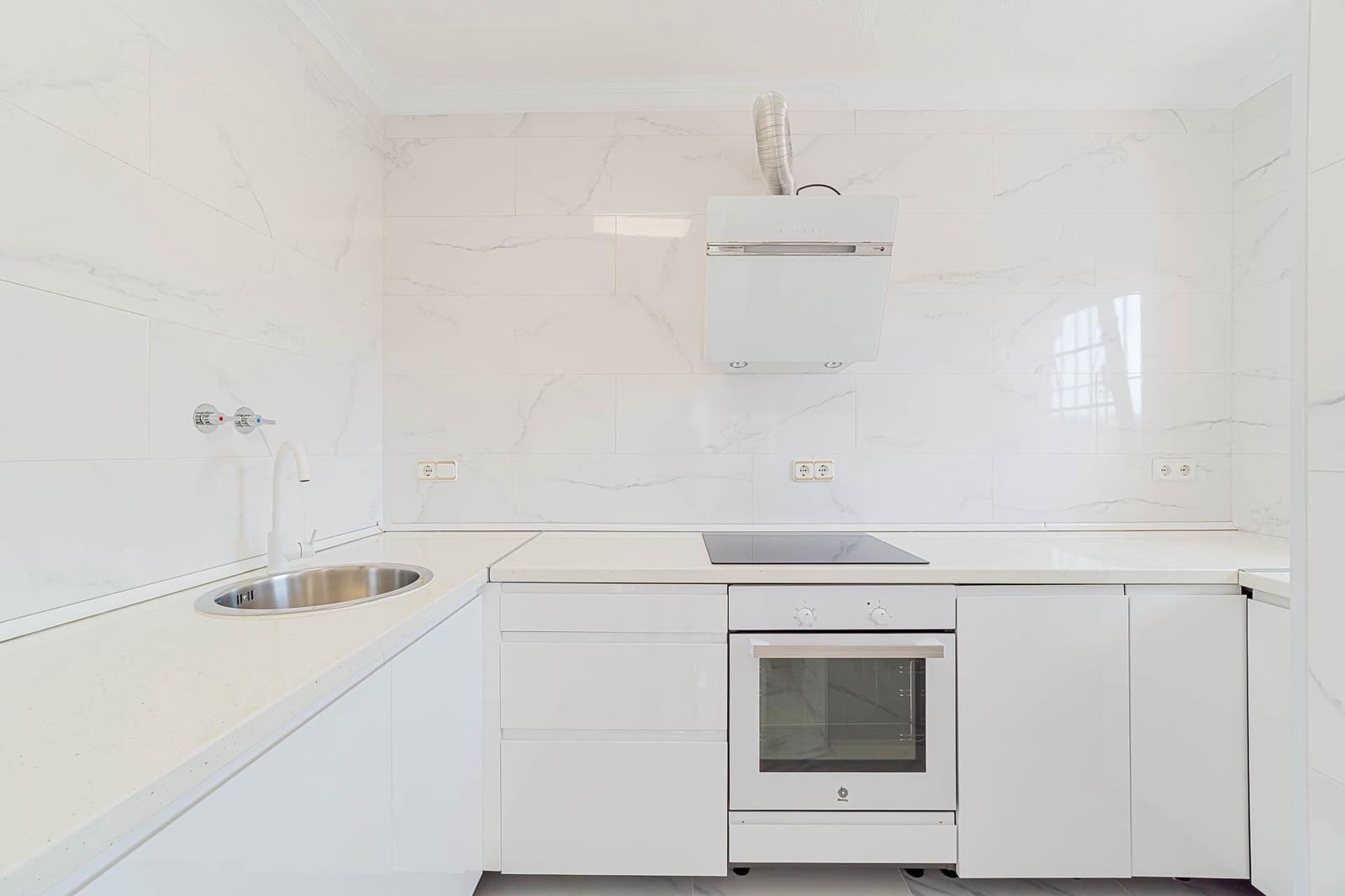 3 slaapkamer Villa te koop in Pilar de la Horadada met zwembad garage - € 299.999 (Ref: 10131768)