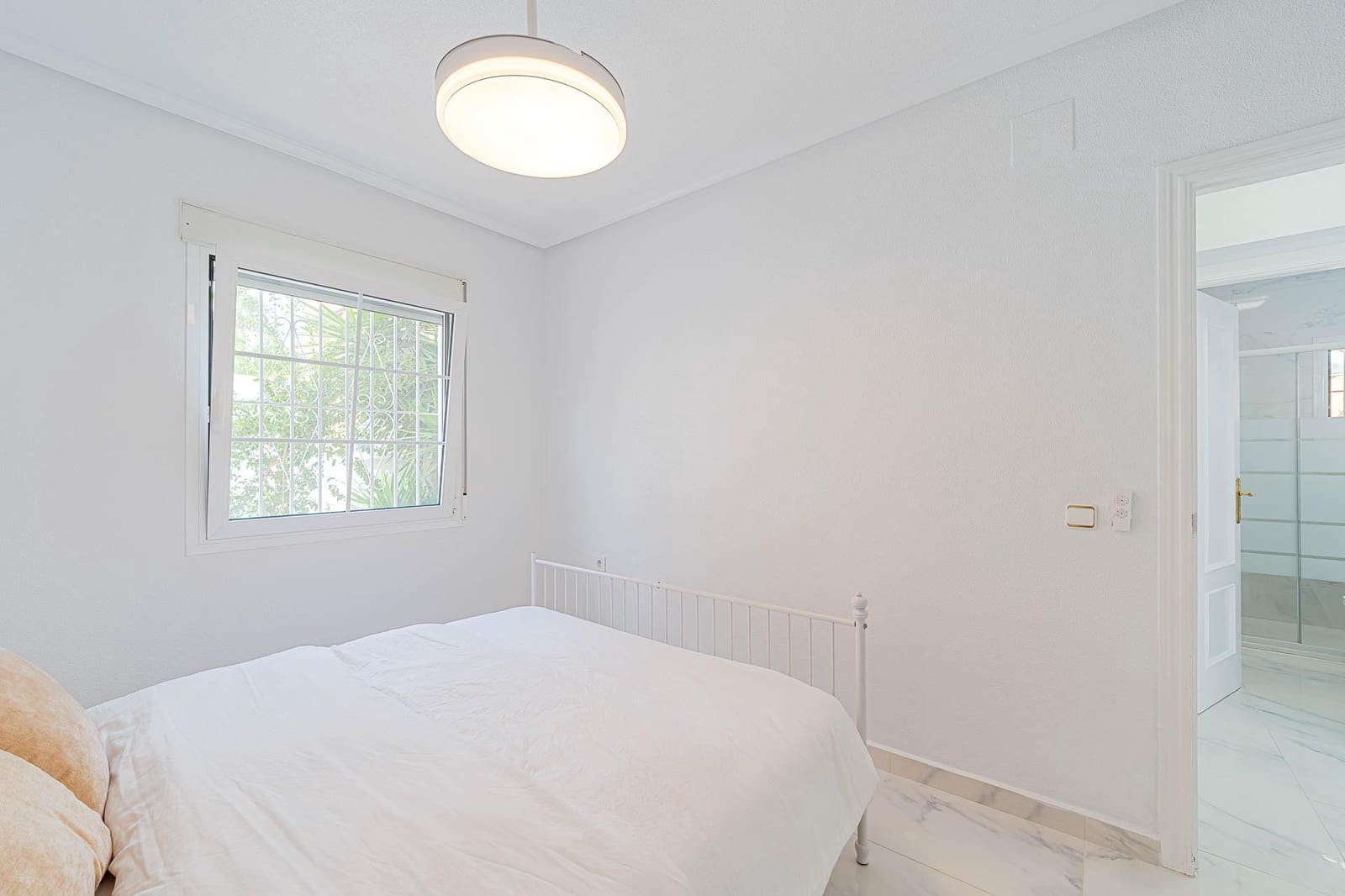 3 slaapkamer Villa te koop in Pilar de la Horadada met zwembad garage - € 299.999 (Ref: 10131768)