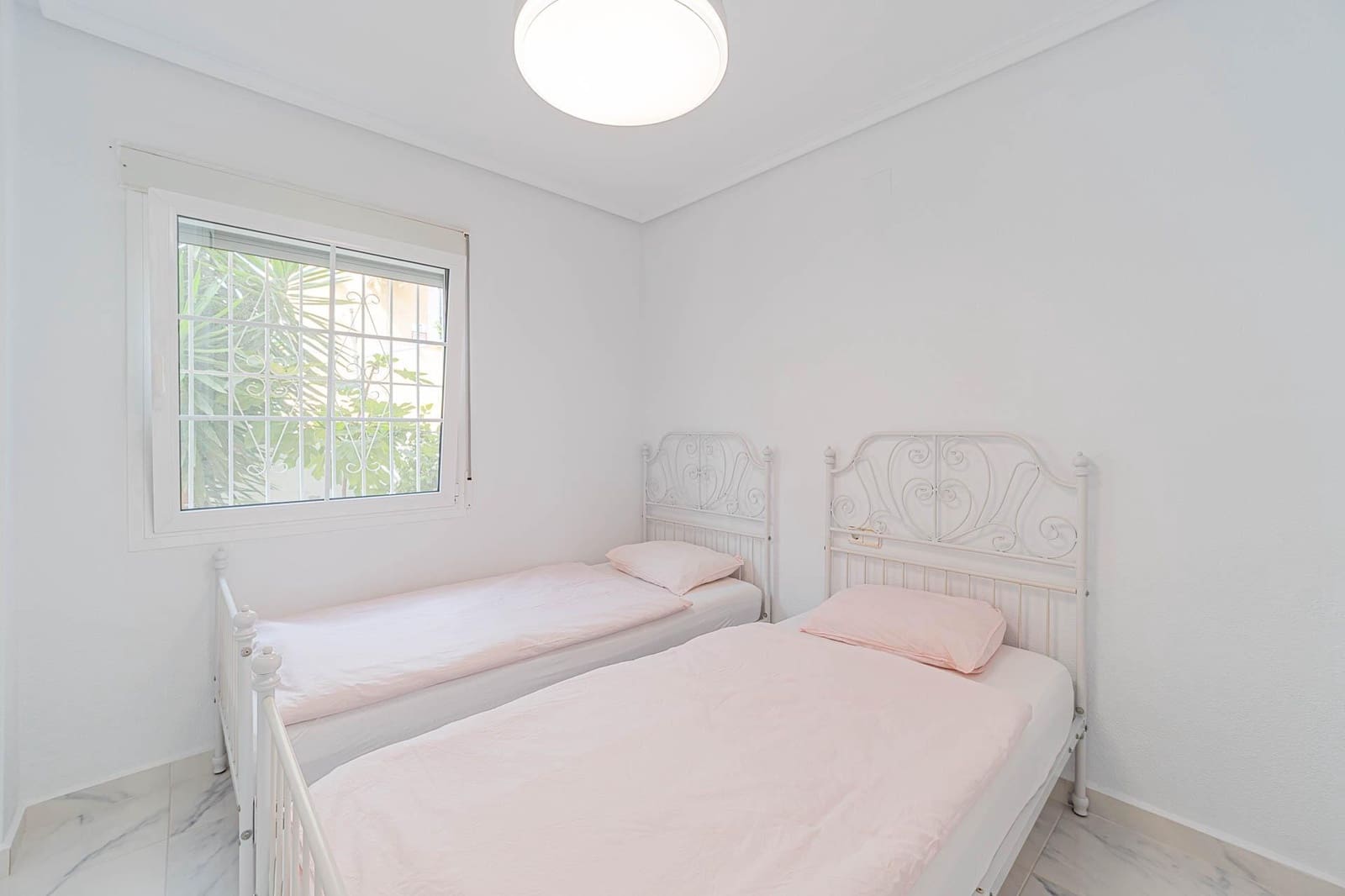 3 slaapkamer Villa te koop in Pilar de la Horadada met zwembad garage - € 299.999 (Ref: 10131768)