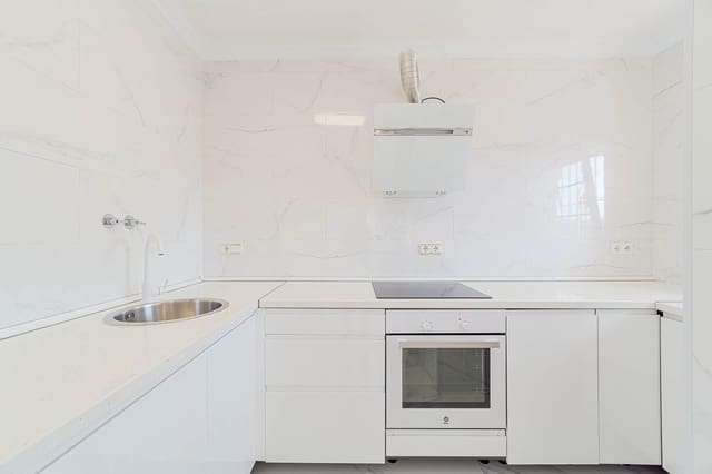 3 slaapkamer Villa te koop in Mil Palmeras, Pilar de la Horadada met zwembad garage - € 299.999 (Ref: 10131768)