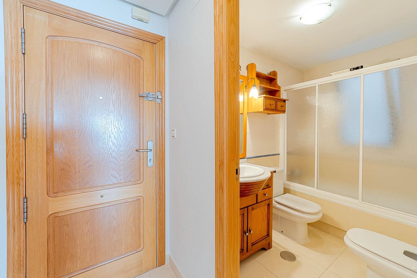 2 soveværelse Lejlighed til salg i Torrevieja med swimmingpool garage - € 239.000 (Ref: 10168585)