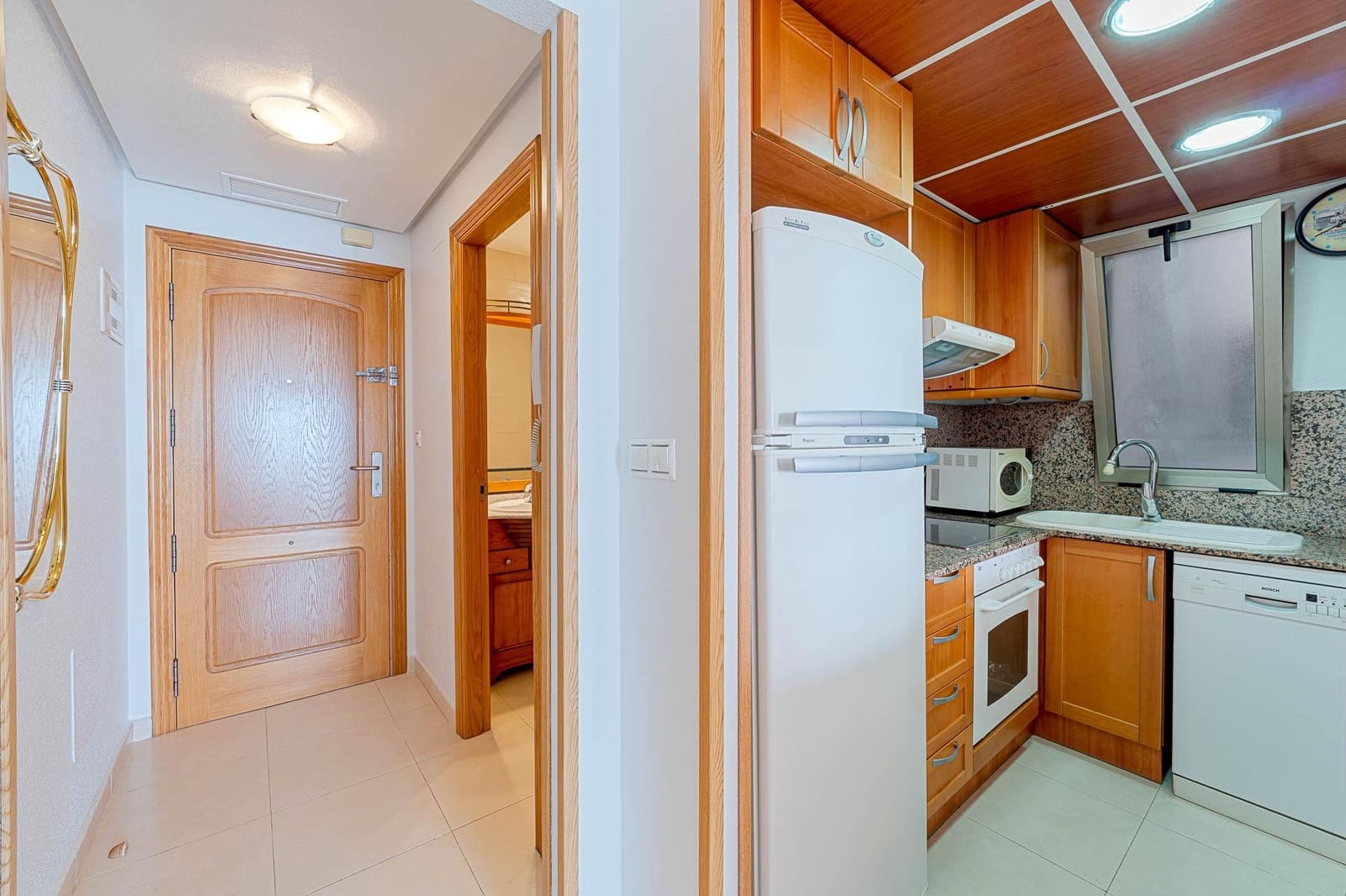 2 soveværelse Lejlighed til salg i Torrevieja med swimmingpool garage - € 239.000 (Ref: 10168585)