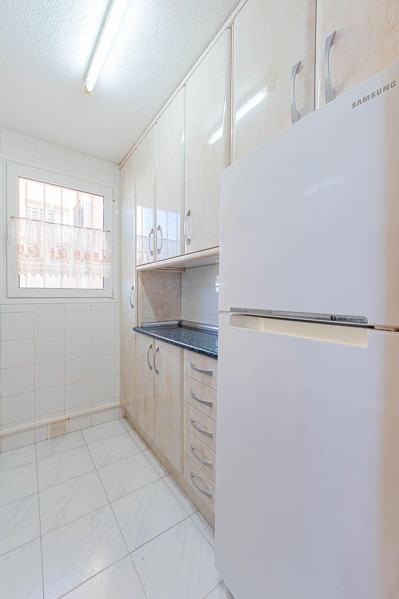 2 bedroom Bungalow for sale in Torrevieja with pool garage - € 137,999 (Ref: 10173832)
