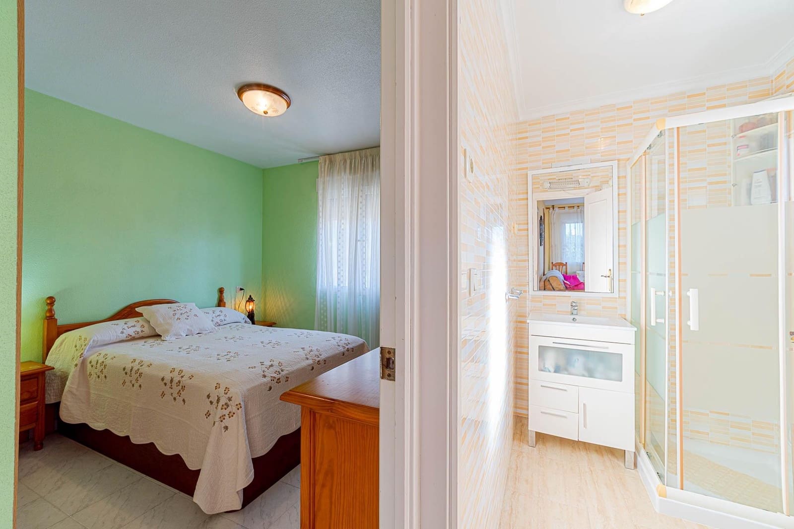 2 bedroom Bungalow for sale in Torrevieja with pool garage - € 137,999 (Ref: 10173832)