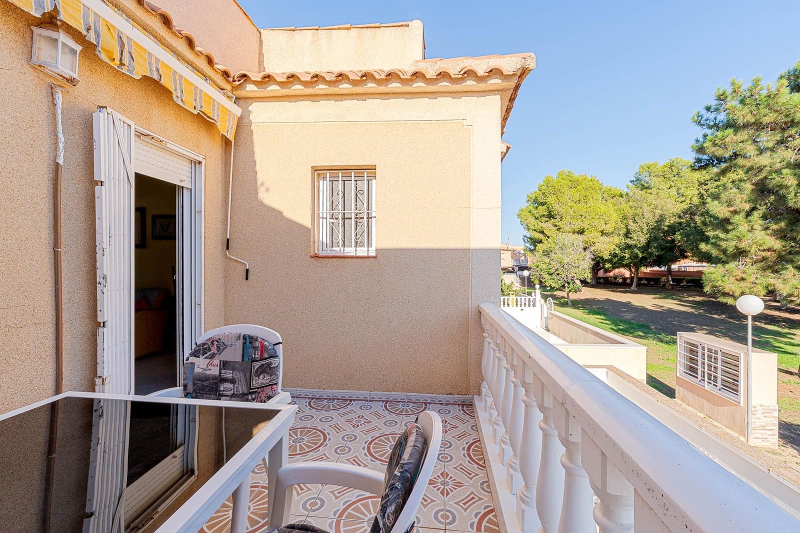 2 bedroom Bungalow for sale in Torrevieja with pool garage - € 137,999 (Ref: 10173832)