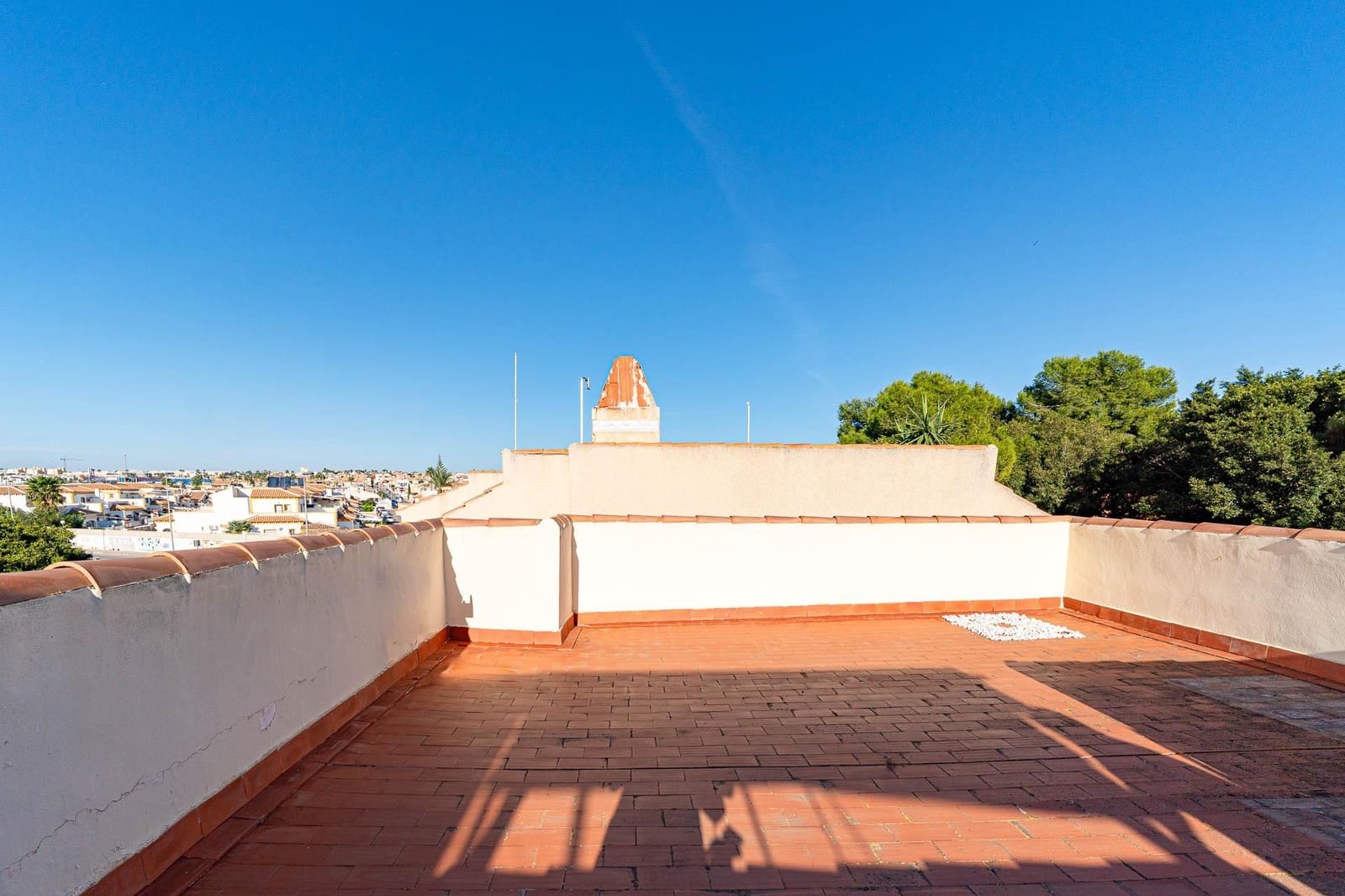 2 bedroom Bungalow for sale in Torrevieja with pool garage - € 137,999 (Ref: 10173832)