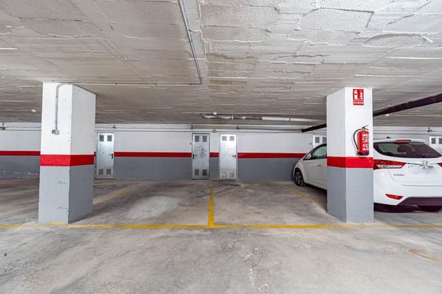 Garage til salg i Avenida Habaneras - Curva de Palangre, Torrevieja - € 28.000 (Ref: 10177328)
