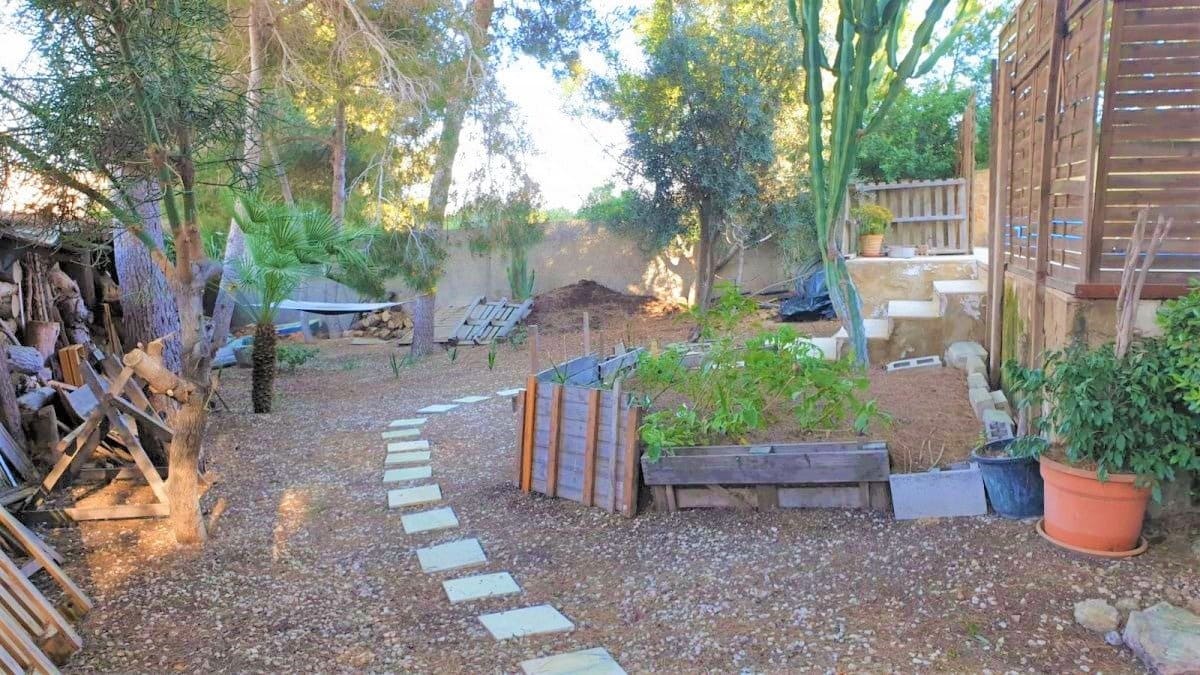 6 bedroom Villa for sale in Filipinas with pool garage - € 425,000 (Ref: 5820319)