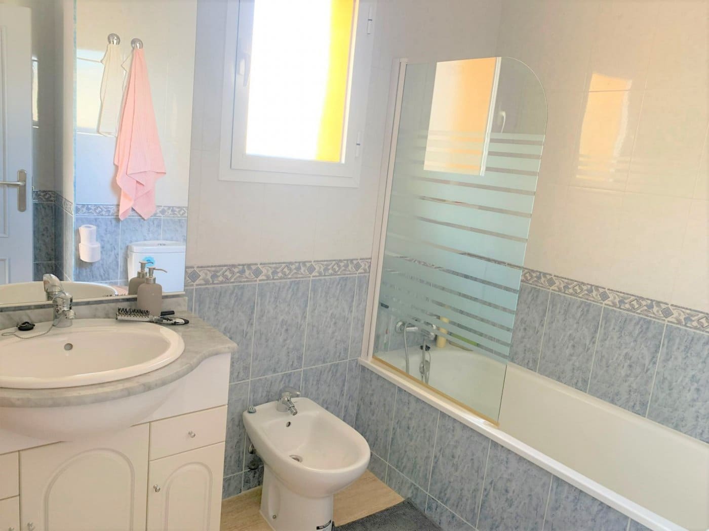 3 bedroom Villa for sale in Los Montesinos with pool - € 265,000 (Ref: 6597818)