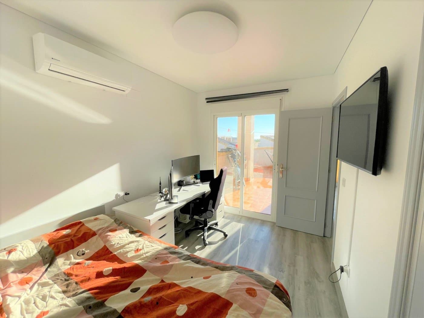 3 bedroom Villa for sale in Los Montesinos with pool - € 265,000 (Ref: 6597818)