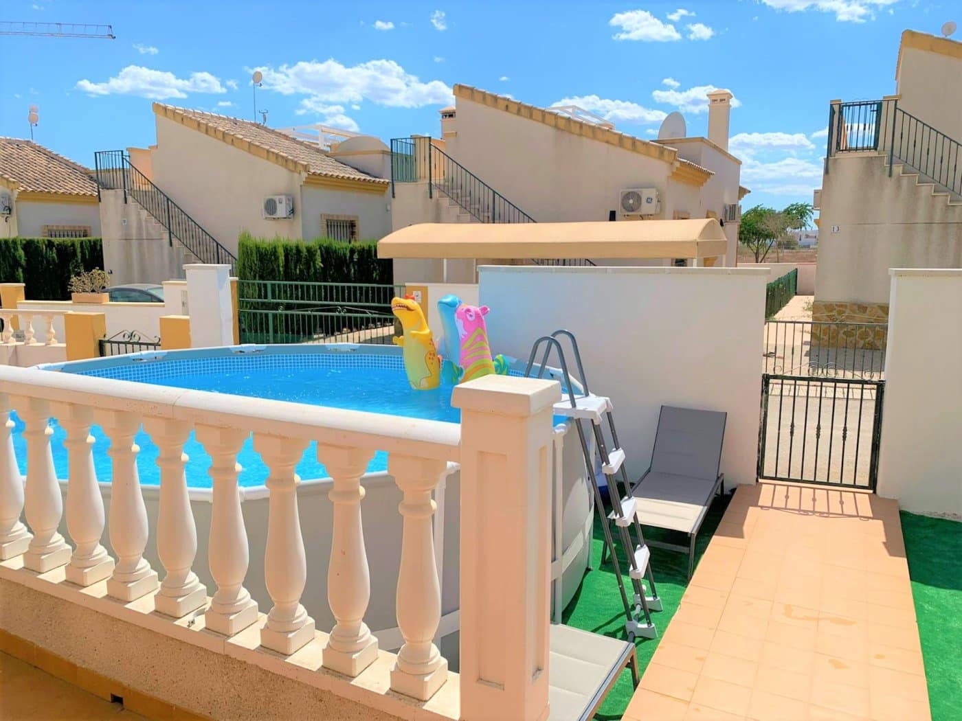 3 bedroom Villa for sale in Los Montesinos with pool - € 265,000 (Ref: 6597818)