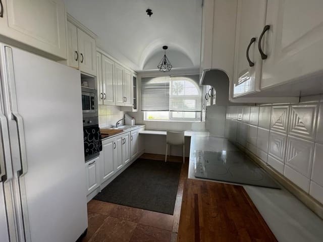 4 chambre Villa/Maison à vendre à El Chaparral - La Siesta - La Torreta, Torrevieja avec piscine garage - 890 000 € (Ref: 7539902)