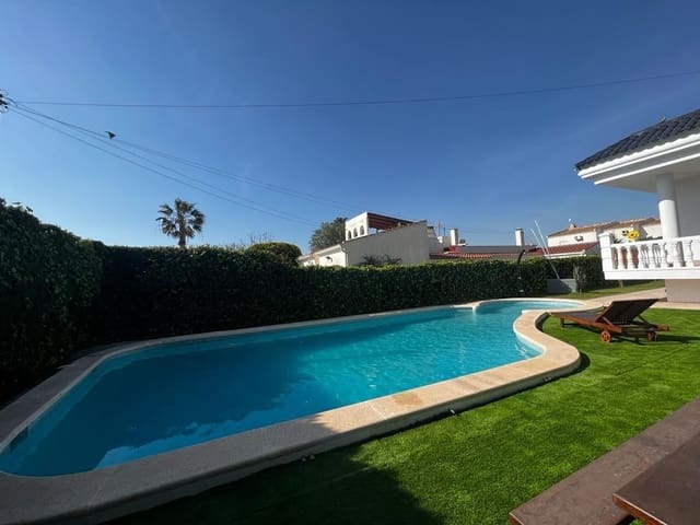 4 chambre Villa/Maison à vendre à El Chaparral - La Siesta - La Torreta, Torrevieja avec piscine garage - 890 000 € (Ref: 7539902)