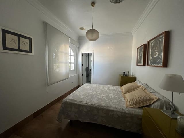 4 chambre Villa/Maison à vendre à El Chaparral - La Siesta - La Torreta, Torrevieja avec piscine garage - 890 000 € (Ref: 7539902)