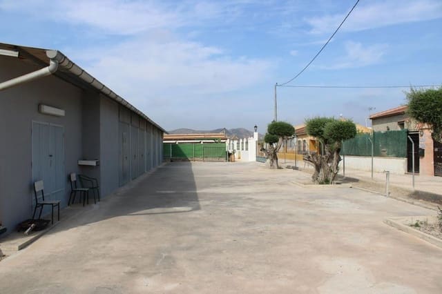 4 bedroom Business for sale in Redován with garage - € 940,000 (Ref: 7590629)