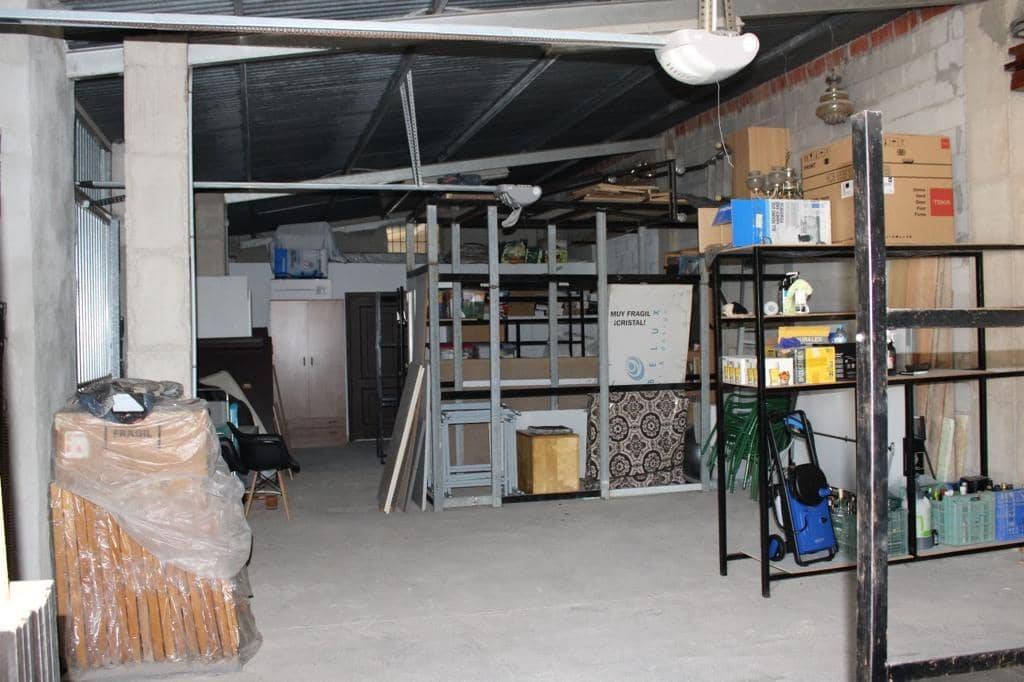 4 camera da letto Azienda in vendita in Redovan con garage - 940.000 € (Rif: 7590629)