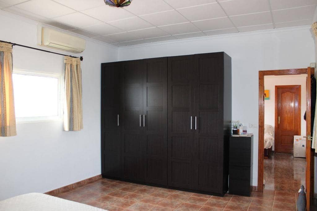4 camera da letto Azienda in vendita in Redovan con garage - 940.000 € (Rif: 7590629)