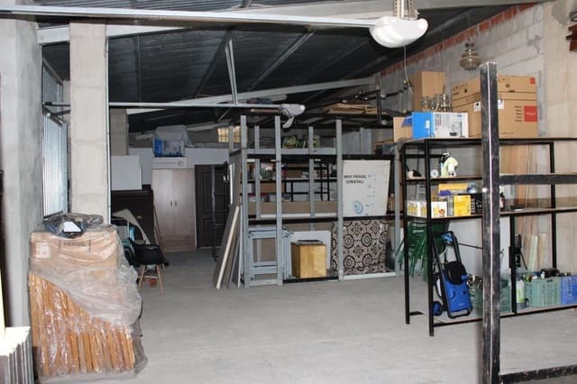 4 bedroom Business for sale in Redován with garage - € 940,000 (Ref: 7590629)