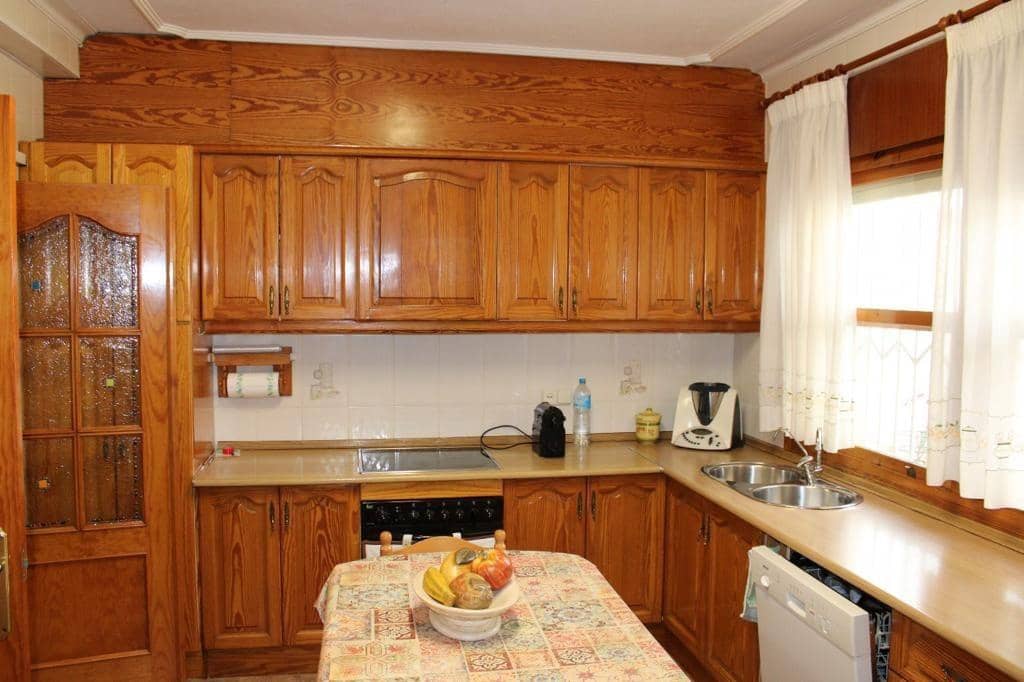 4 camera da letto Azienda in vendita in Redovan con garage - 940.000 € (Rif: 7590629)