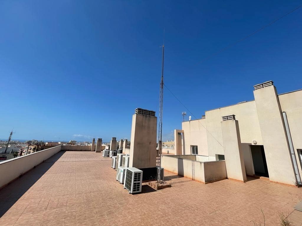 5 soveværelse Lejlighed til salg i Torrevieja med garage - € 315.000 (Ref: 7722602)