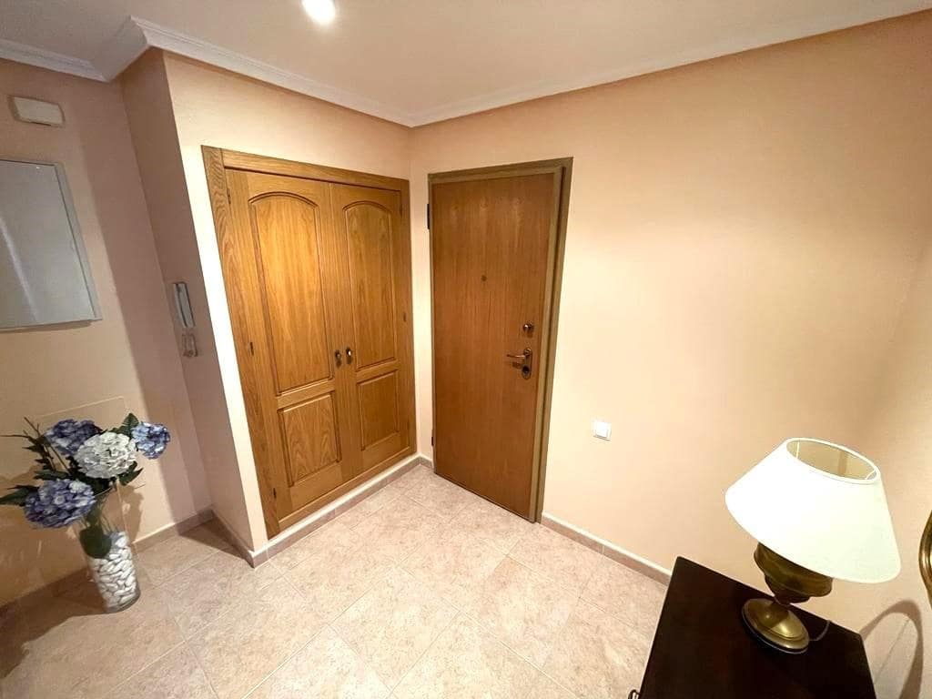 5 soveværelse Lejlighed til salg i Torrevieja med garage - € 315.000 (Ref: 7722602)