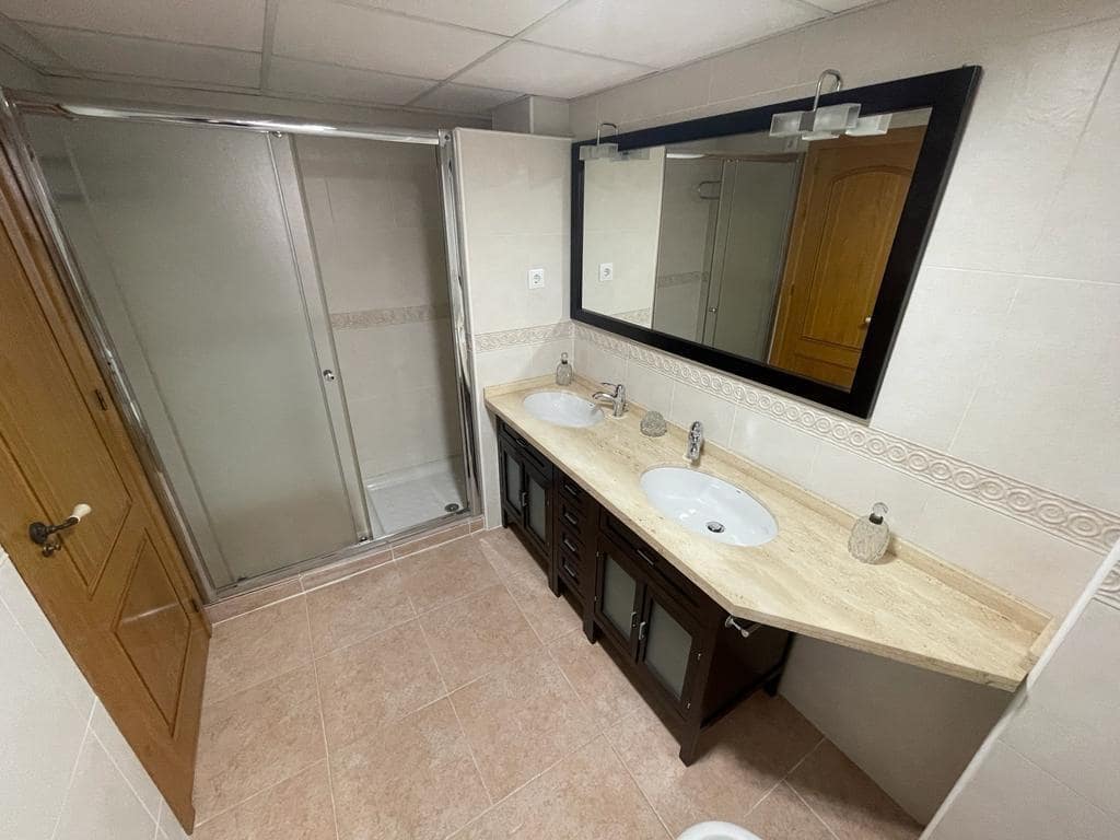 5 soveværelse Lejlighed til salg i Torrevieja med garage - € 315.000 (Ref: 7722602)