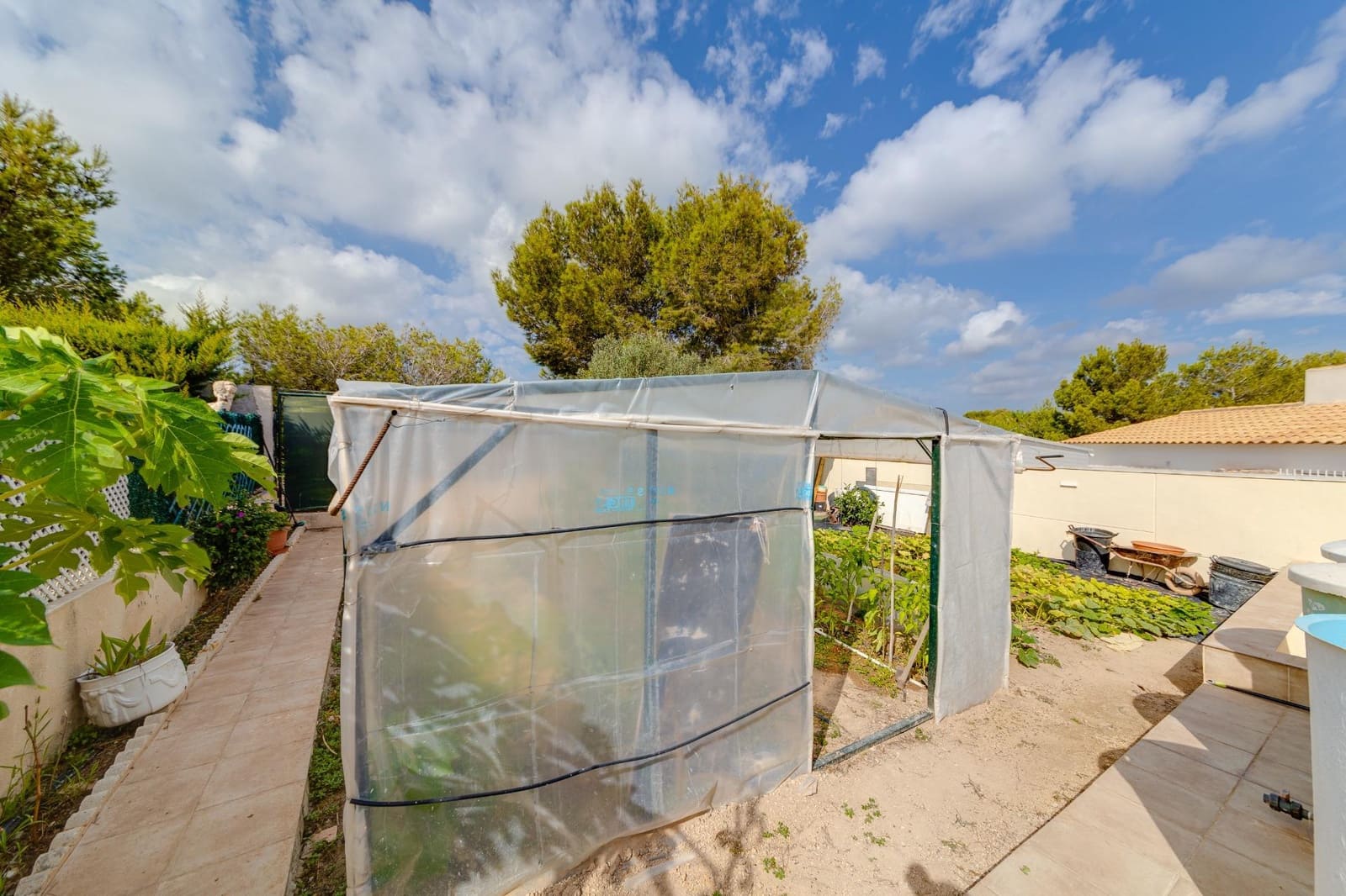 4 makuuhuone Huvila myytävänä paikassa Filipinas mukana uima-altaan 
autotalli - 726 538 € (Ref: 7819916)