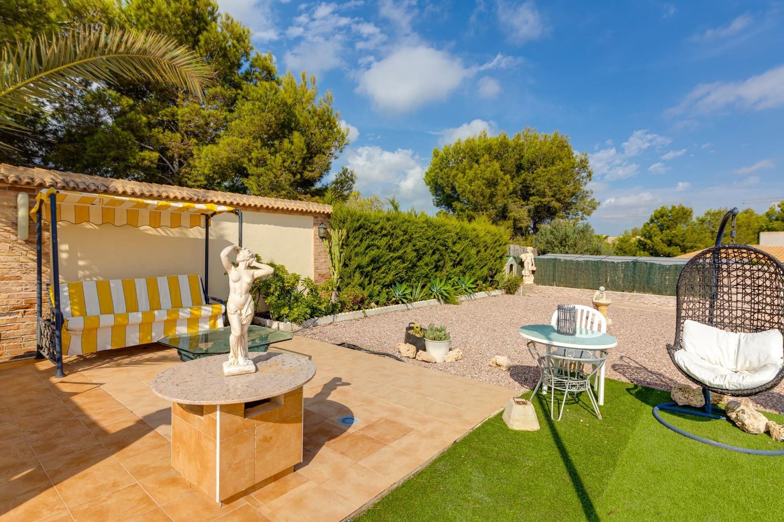 4 makuuhuone Huvila myytävänä paikassa Filipinas mukana uima-altaan 
autotalli - 726 538 € (Ref: 7819916)