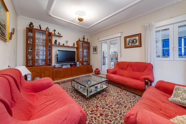 4 makuuhuone Huvila myytävänä paikassa Las Filipinas mukana uima-altaan 
autotalli - 726 538 € (Ref: 7819916)