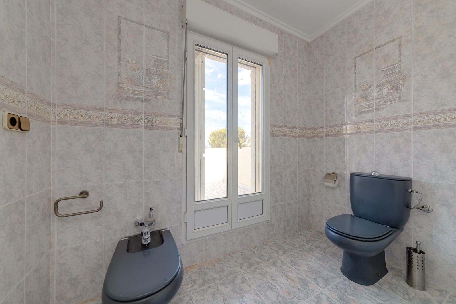 4 makuuhuone Huvila myytävänä paikassa Filipinas mukana uima-altaan 
autotalli - 726 538 € (Ref: 7819916)