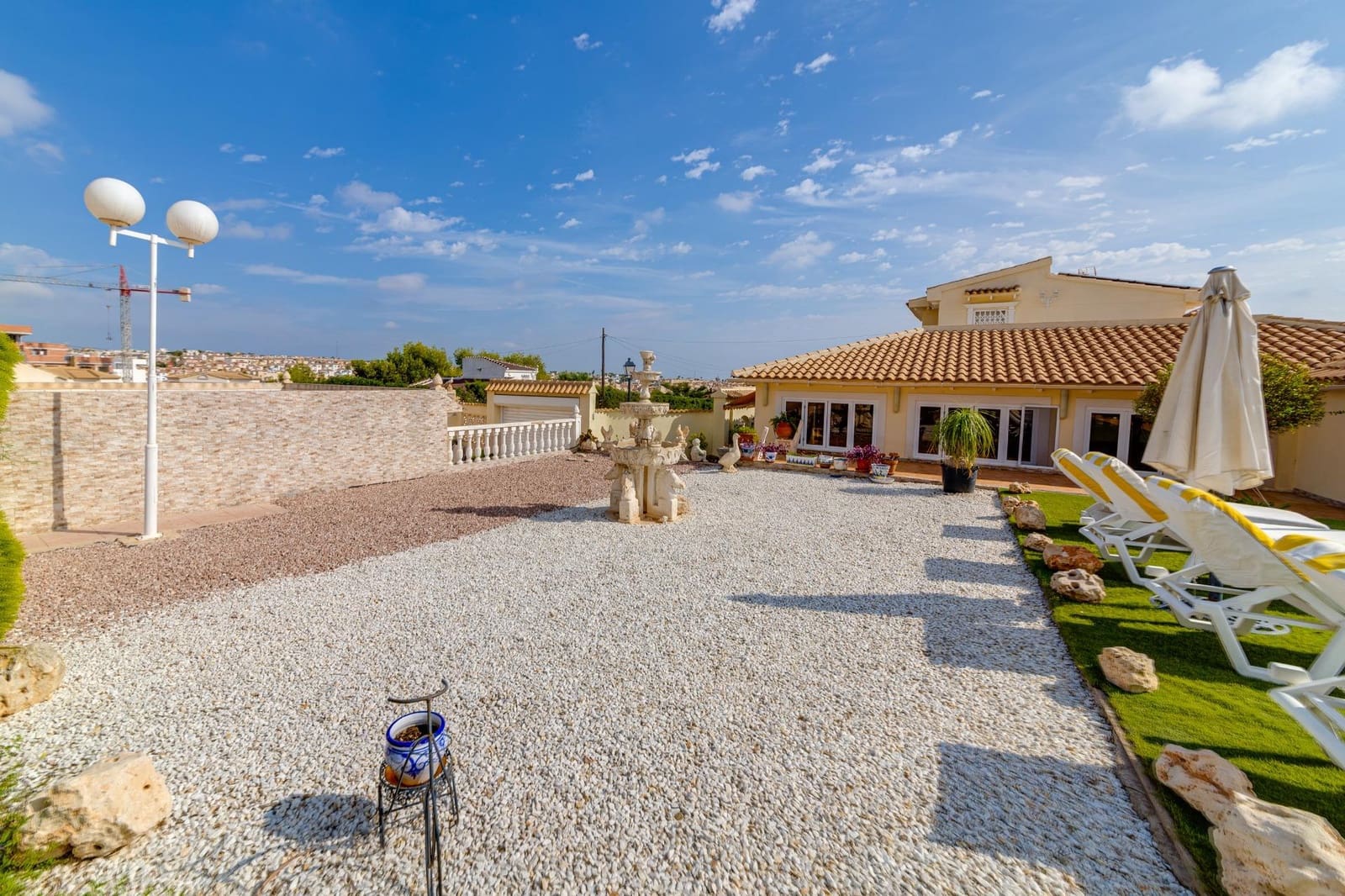 4 makuuhuone Huvila myytävänä paikassa Filipinas mukana uima-altaan 
autotalli - 726 538 € (Ref: 7819916)