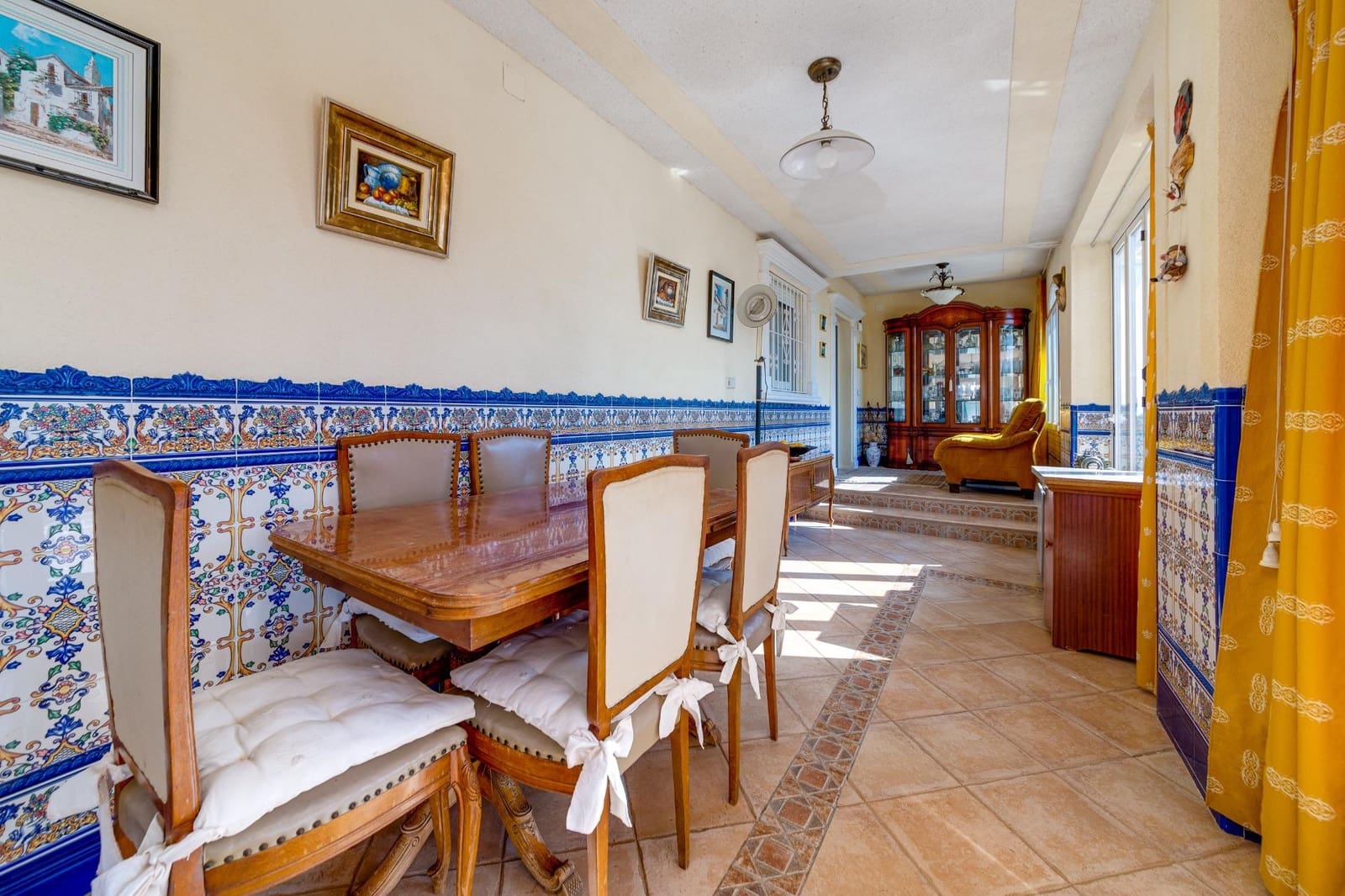 4 makuuhuone Huvila myytävänä paikassa Filipinas mukana uima-altaan 
autotalli - 726 538 € (Ref: 7819916)