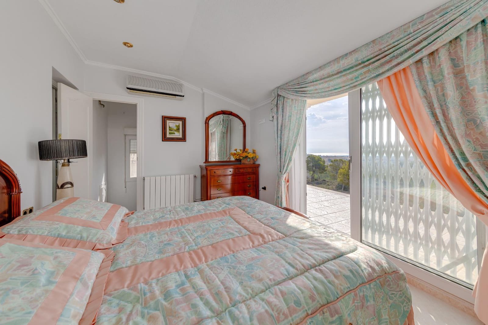 4 makuuhuone Huvila myytävänä paikassa Filipinas mukana uima-altaan 
autotalli - 726 538 € (Ref: 7819916)