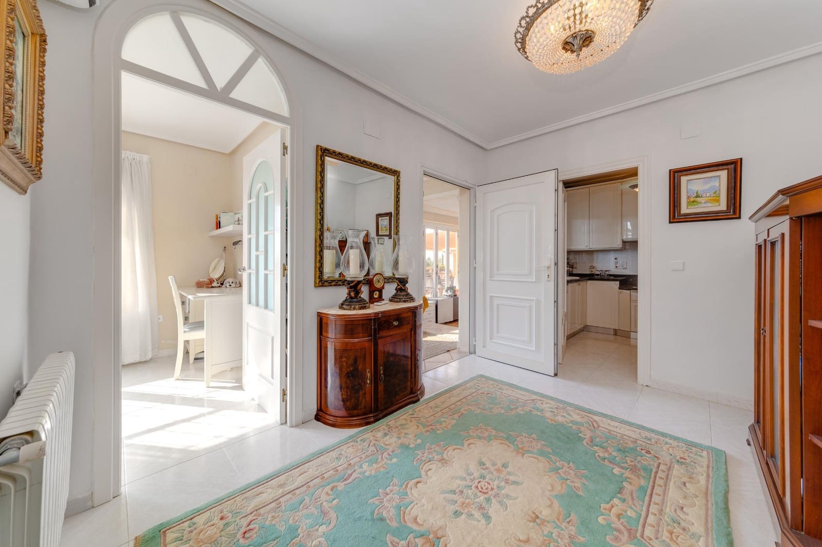 4 makuuhuone Huvila myytävänä paikassa Filipinas mukana uima-altaan 
autotalli - 726 538 € (Ref: 7819916)