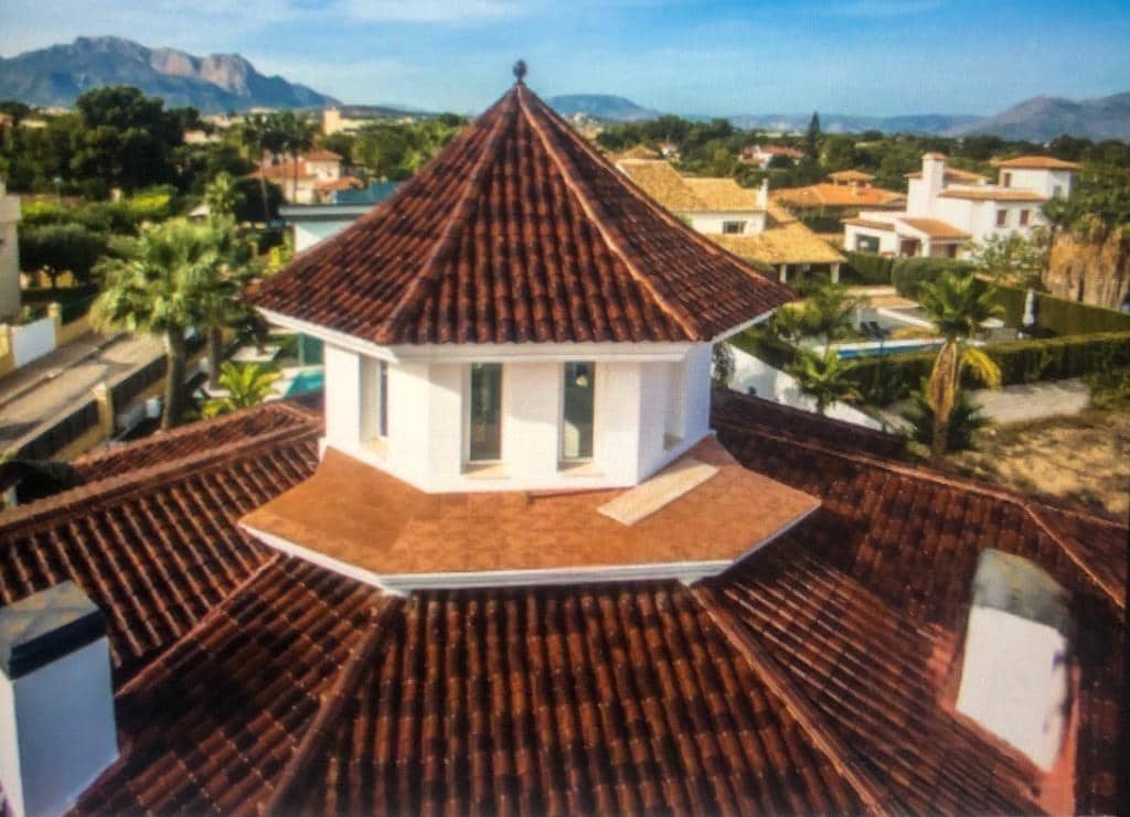 5 soveværelse Villa til salg i Alfaz del Pi / L'Alfas del Pi med swimmingpool - € 1.600.000 (Ref: 7875288)