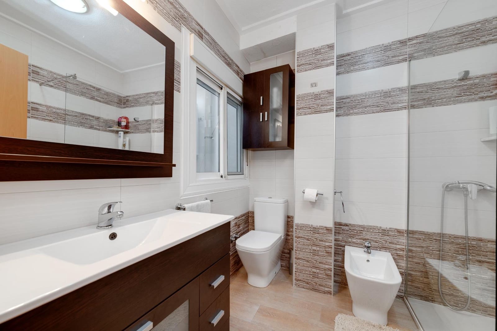 3 bedroom Apartment for sale in Benijofar with garage - € 264,990 (Ref: 8117636)