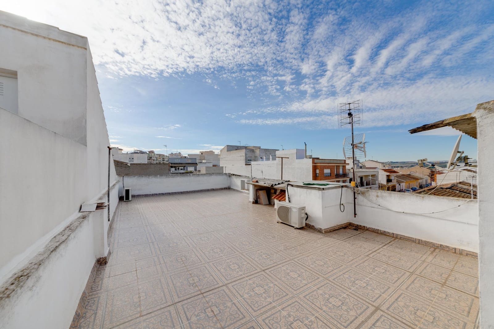 3 bedroom Apartment for sale in Benijofar with garage - € 264,990 (Ref: 8117636)