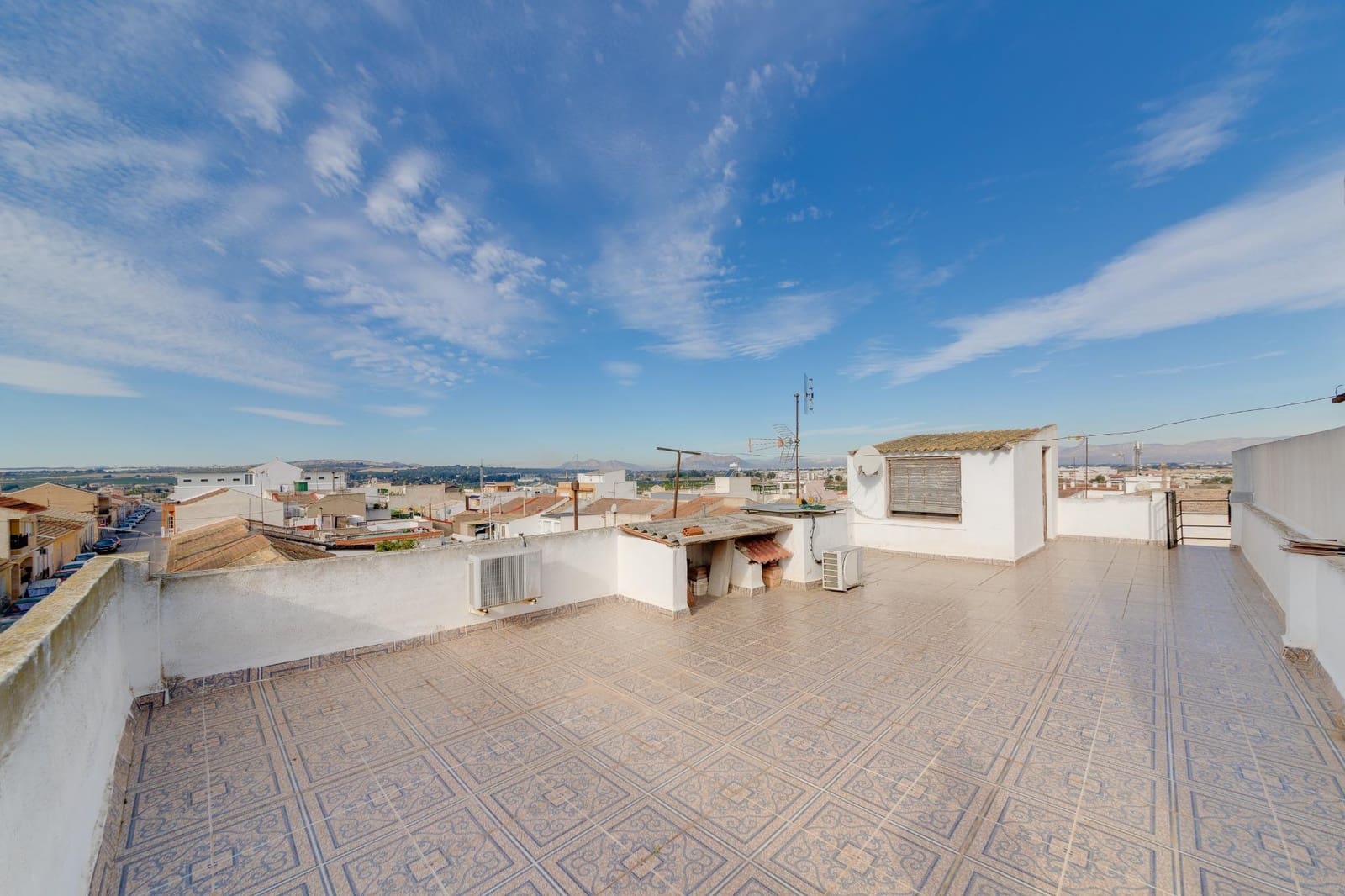 3 bedroom Apartment for sale in Benijofar with garage - € 264,990 (Ref: 8117636)