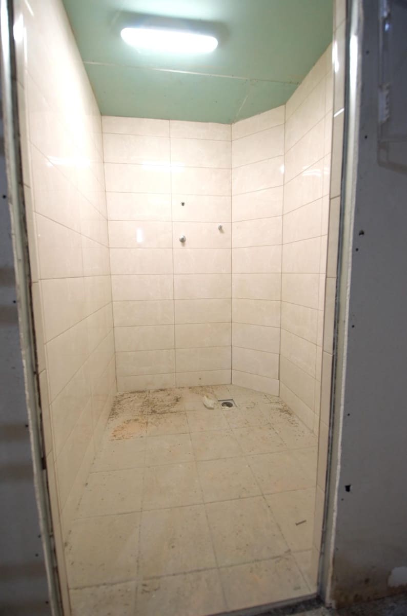 Komercyjne na sprzedaż w Torrevieja - 244 999 € (Ref: 8279301)