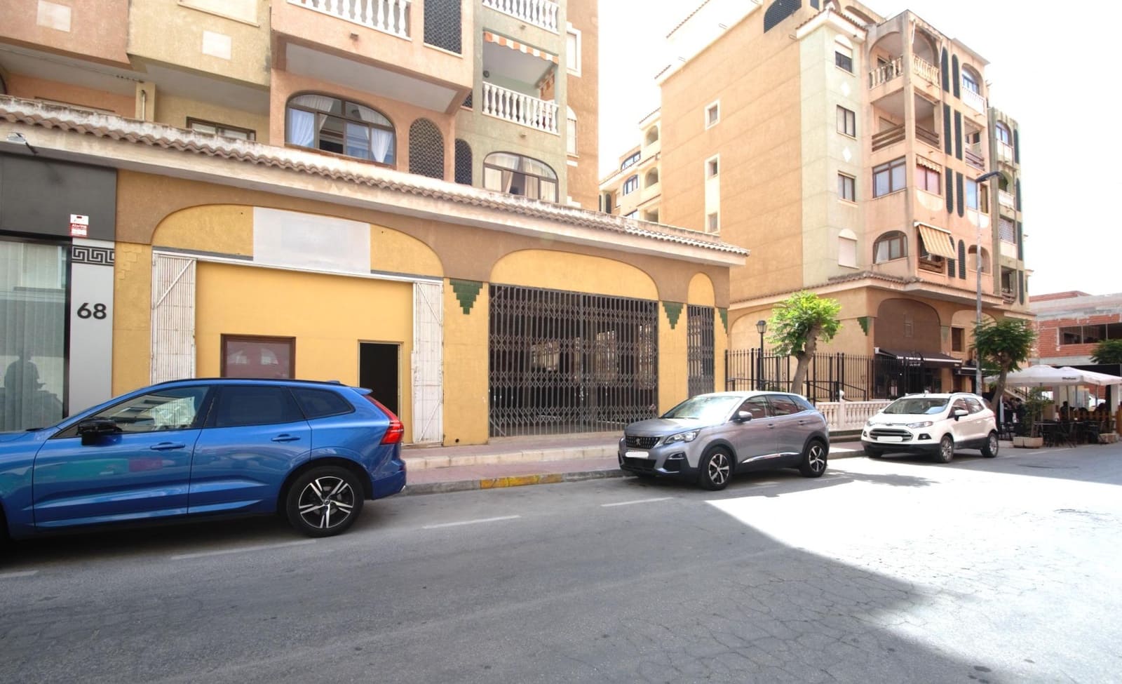 Komercyjne na sprzedaż w Torrevieja - 244 999 € (Ref: 8279301)