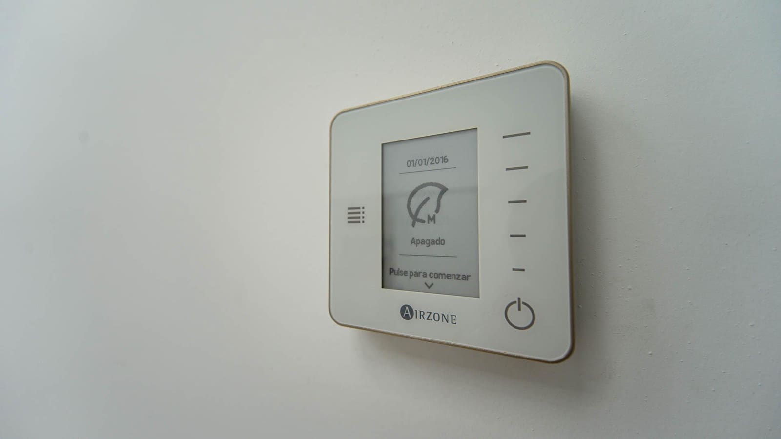 Commercial for sale in Torrevieja - € 134,999 (Ref: 8322938)