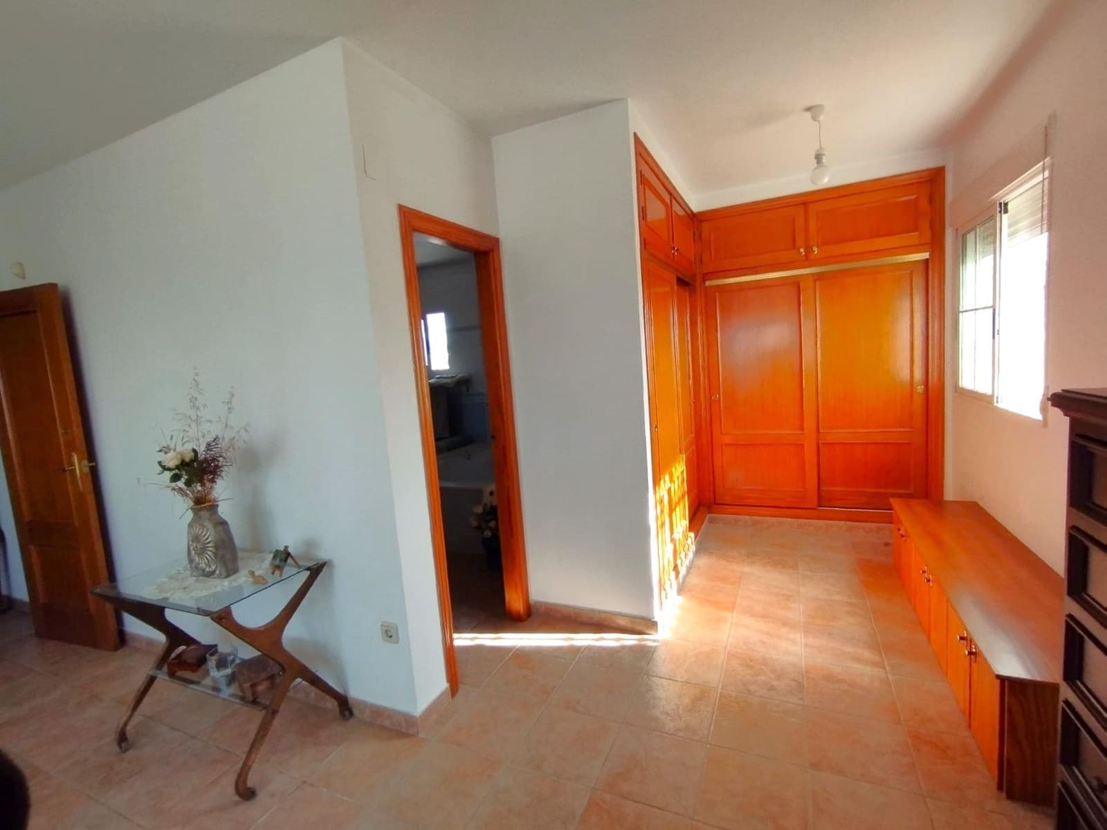 6 chambre Villa/Maison à vendre à Torrevieja avec piscine - 559 000 € (Ref: 8395157)