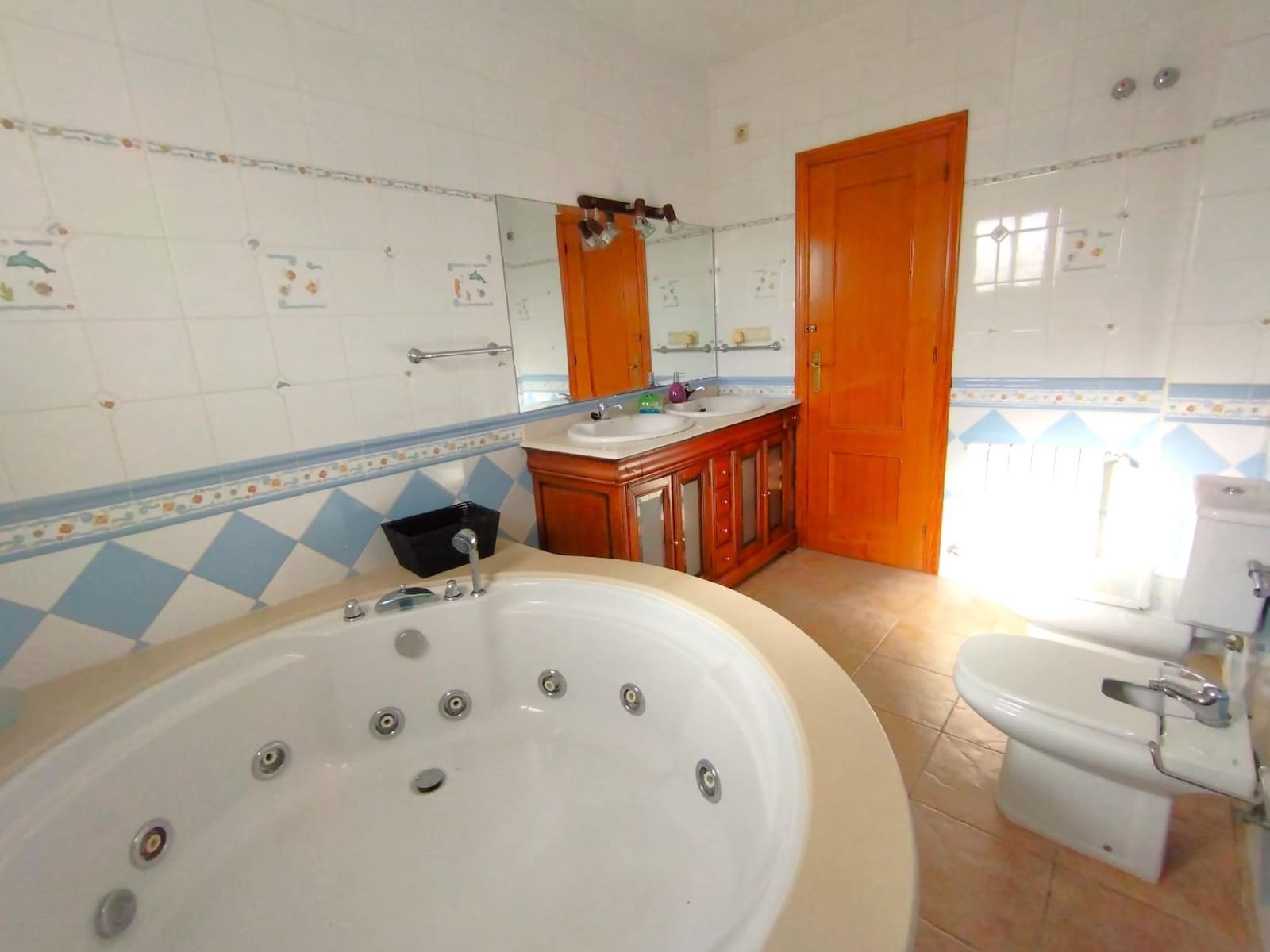 6 chambre Villa/Maison à vendre à Torrevieja avec piscine - 559 000 € (Ref: 8395157)